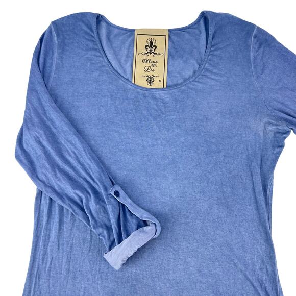 Fleur De Lis Women's Scoop Neck Long Roll Sleeve Distressed Blue Medium - Picture 3 of 9